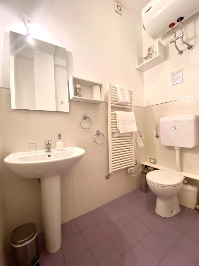 Triple Room Private Bathroom